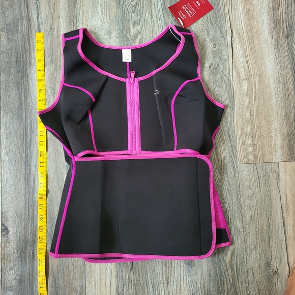 A Long Fit Waist Trainer Vest - Picture 15 of 16